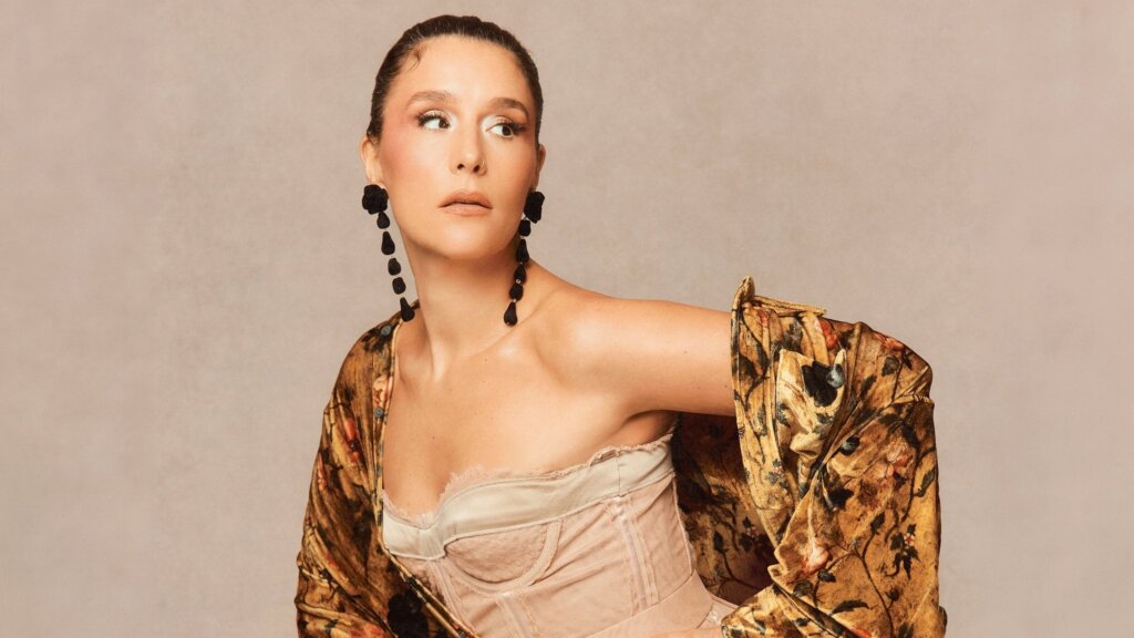 Imagen oficial de Jessie Ware, The Superbloom Tour en México