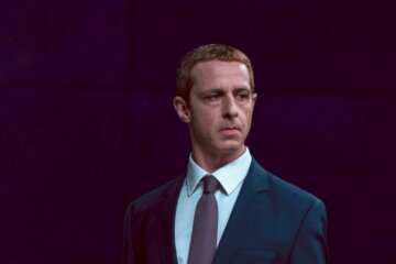 El poder de la red: Jeremy Strong como Mark Zuckerberg